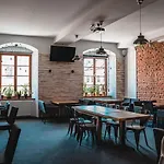 Trybunalska 4*