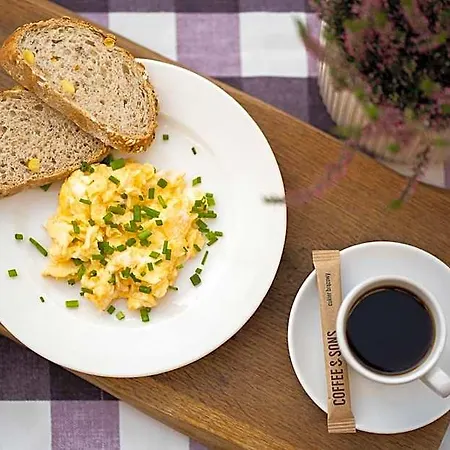 Frühstückspension Trybunalska 4*