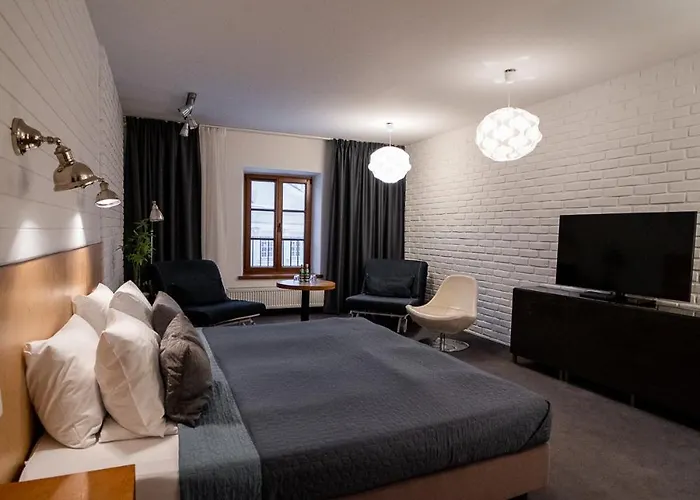 Bed & Breakfast Trybunalska 3*