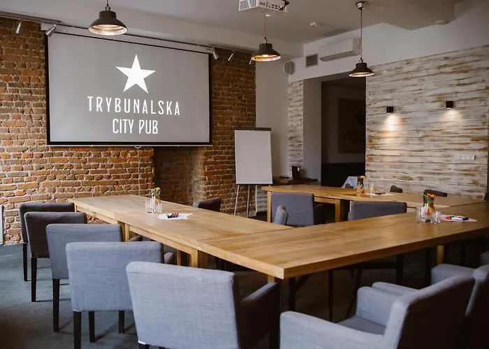 Trybunalska Bed & Breakfast 3*